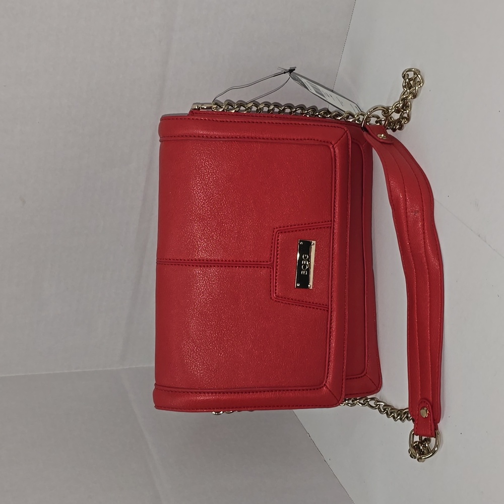 BCBG Paris Red Shoulder Purse Gold Chain Magnetic Closure Double Compartment NWT
